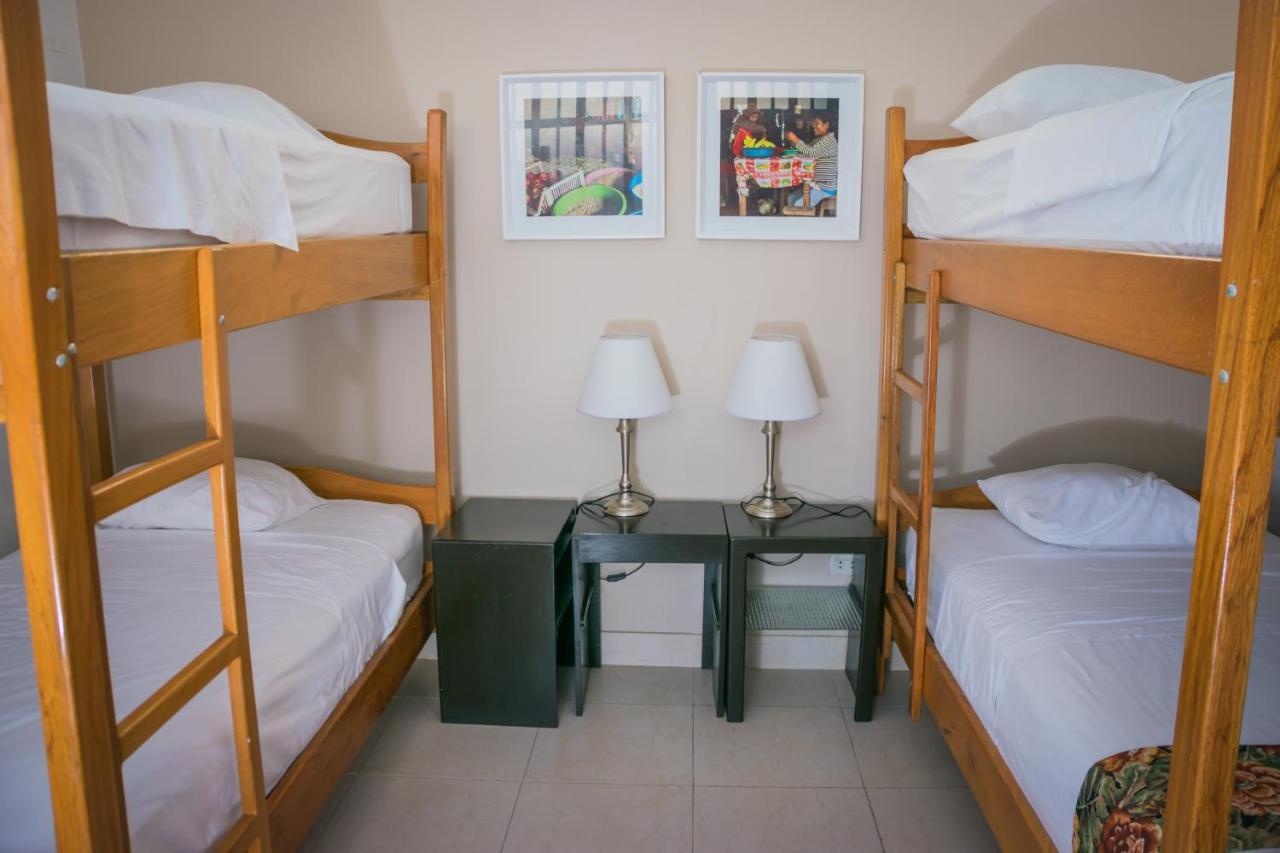 Hostal "Centrika" Tarapoto Exteriör bild