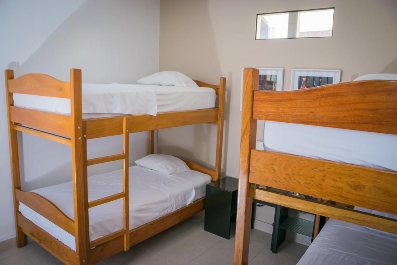 Hostal "Centrika" Tarapoto Exteriör bild