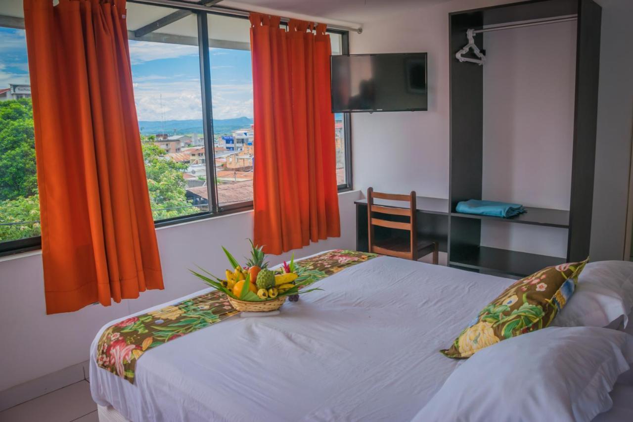 Hostal "Centrika" Tarapoto Exteriör bild