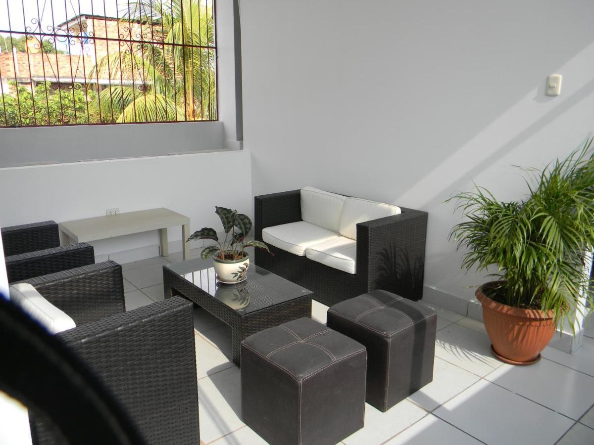 Hostal "Centrika" Tarapoto Exteriör bild