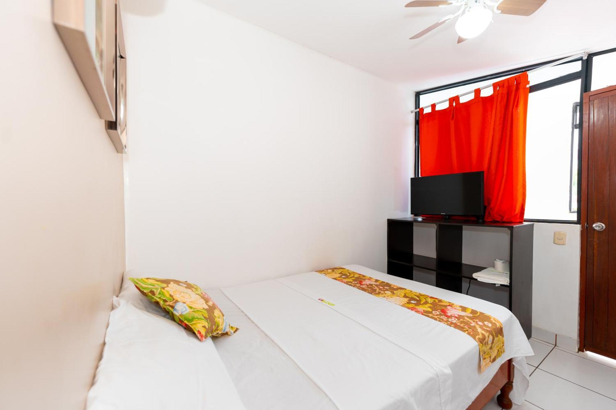 Hostal "Centrika" Tarapoto Exteriör bild